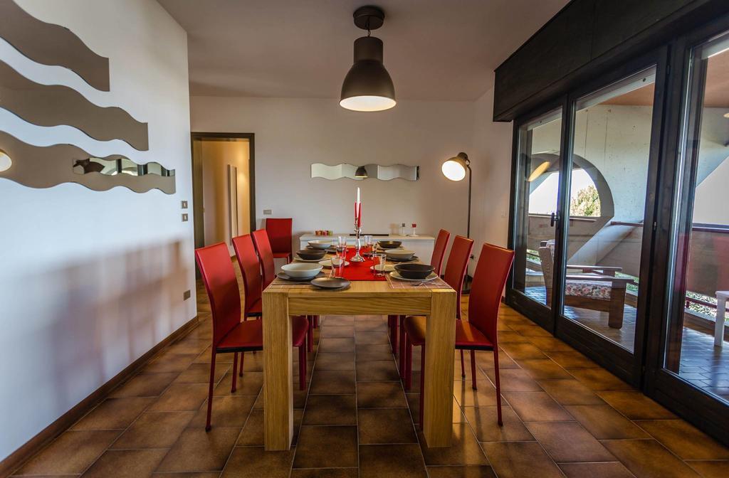 Panoramapartment デセンツァーノ・デル・ガルダ エクステリア 写真