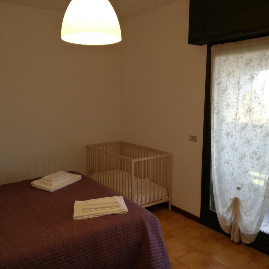 Panoramapartment デセンツァーノ・デル・ガルダ エクステリア 写真